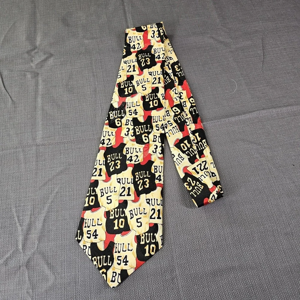 Duomo Milano  Silk Bulls Jersey‎ Print Necktie 56